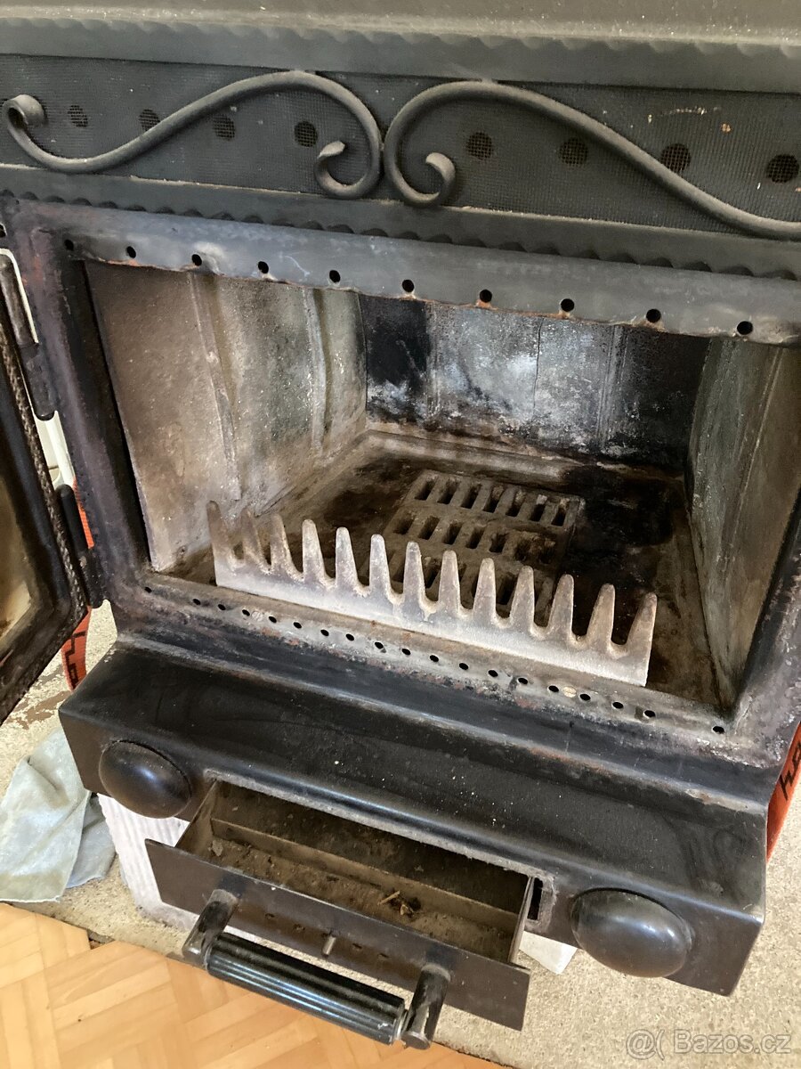 Krbová vložka "Divoch" s vodním výměníkem - 6