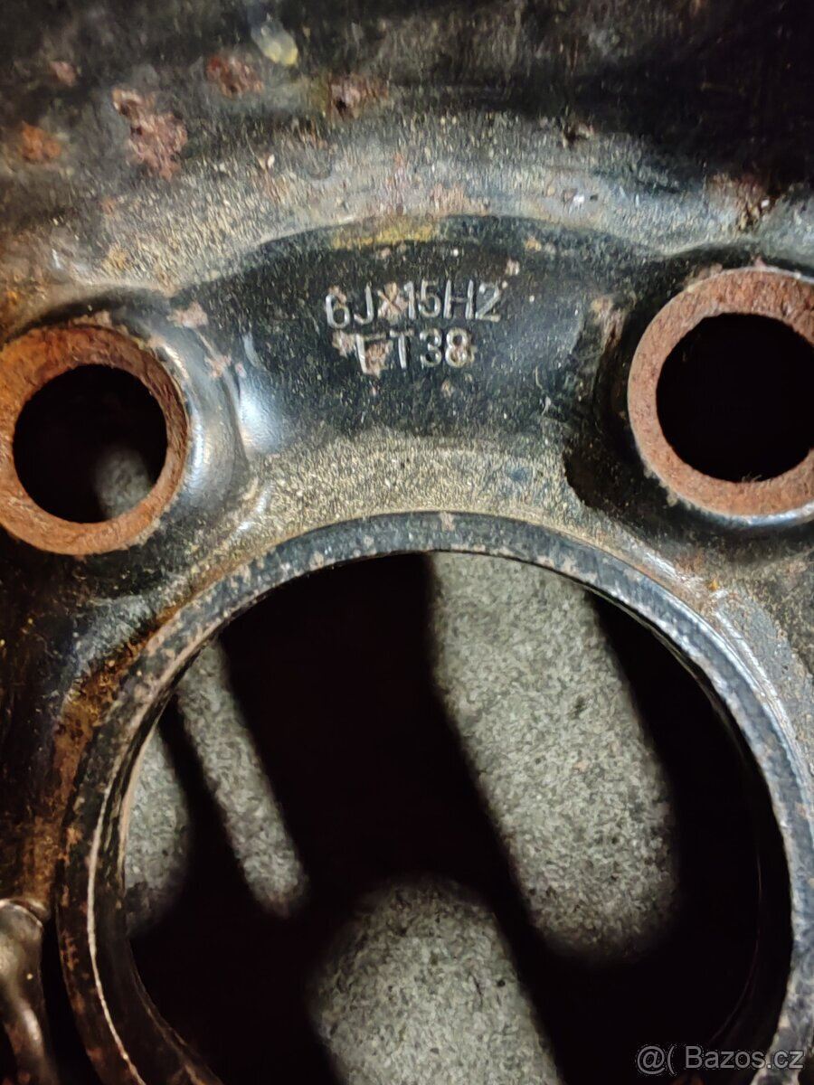 Zimní pneu 195/65 R 15 5x100 6Jx15H2 Et 38 Octavia 1 Golf - 6