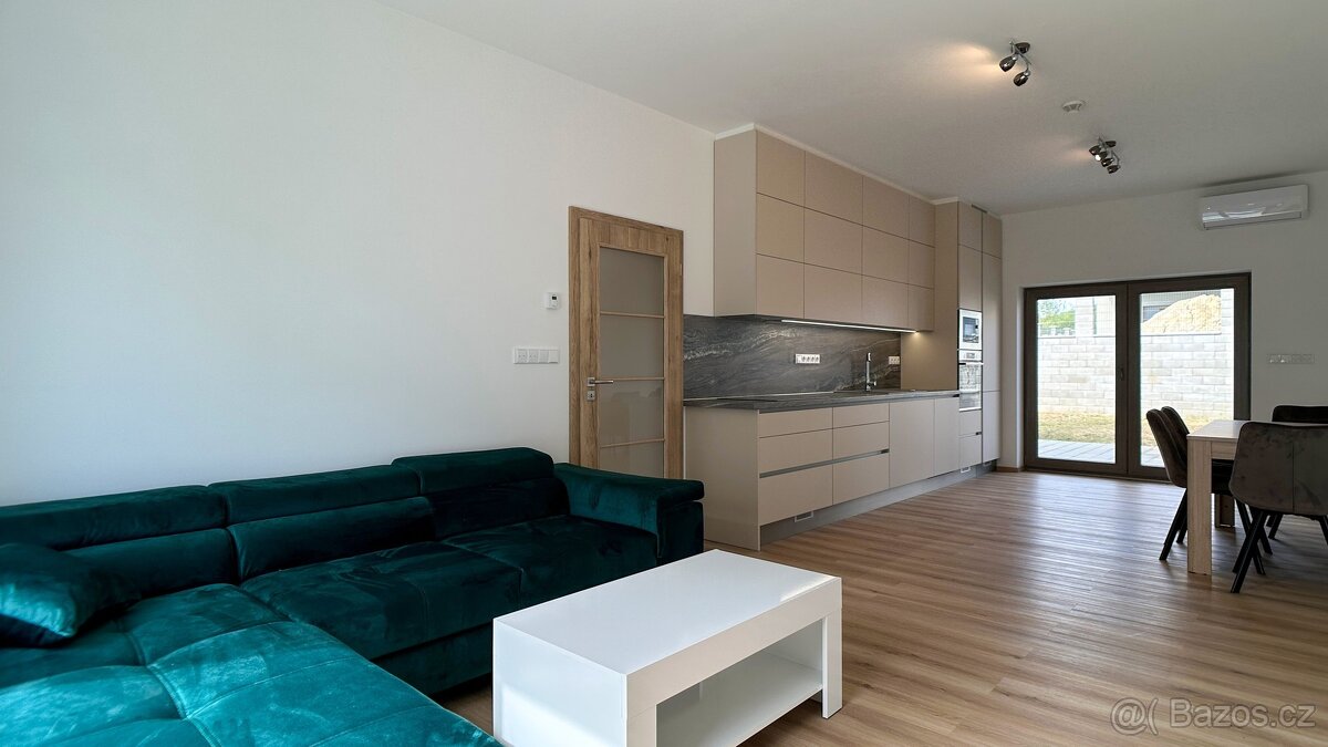 Pronájem rodinného domu 210 m² - Kunštát, ev.č. 00074 - 6