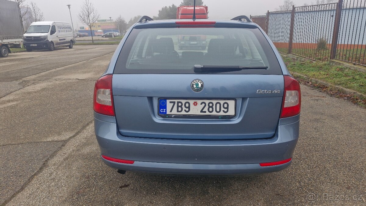 Škoda octavia 2 1.6 TDI 77kw - 6
