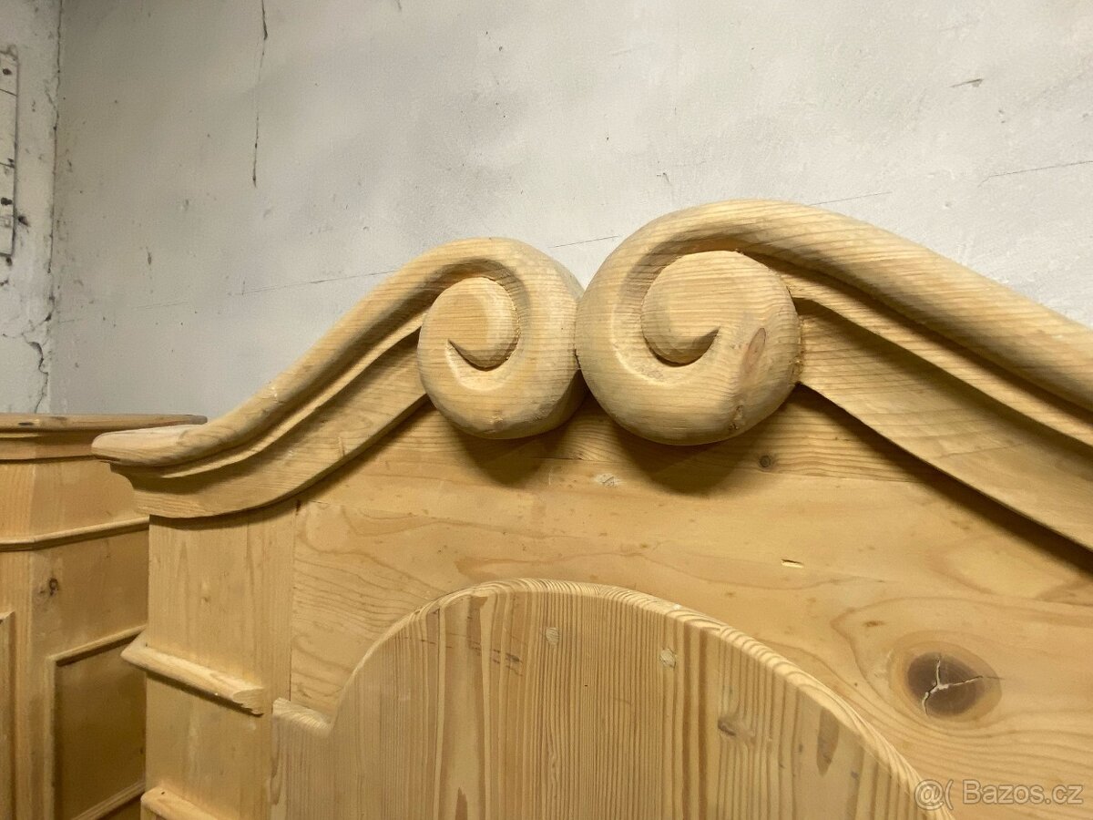 Smrková Barokní Skříň - 6