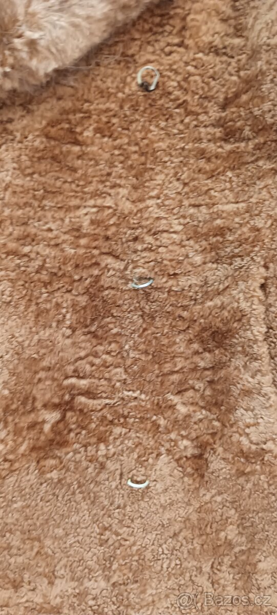 Dlouhý dámský kožich - 6