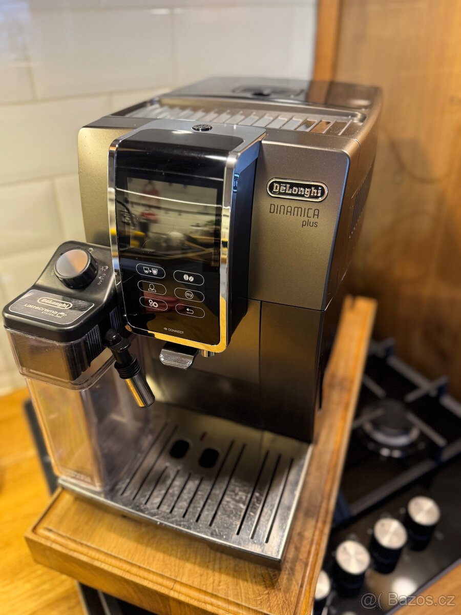 Kávovar DeLonghi Dinamica Plus - 6