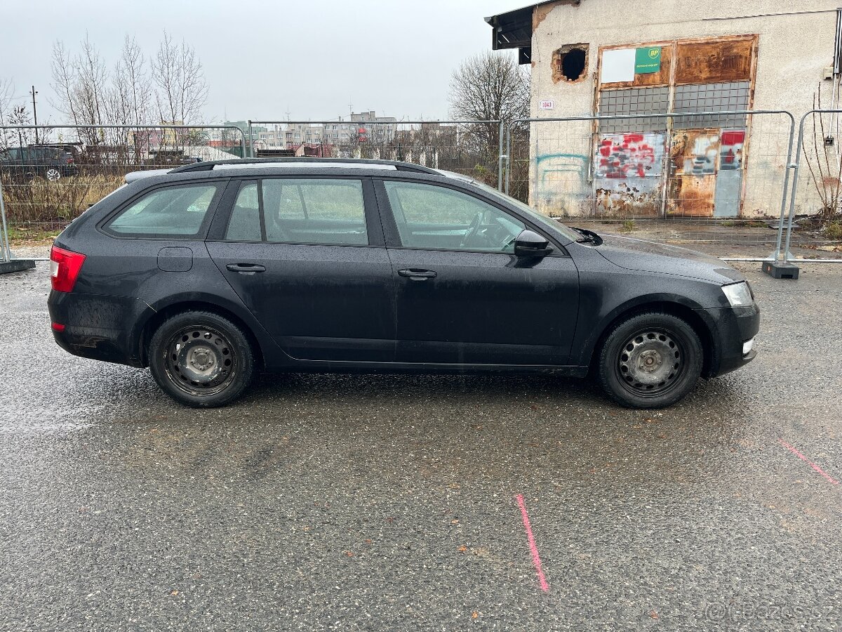 Škoda Octavia 2.0tdi 110kw manuál alu + zimní po servisu - 6