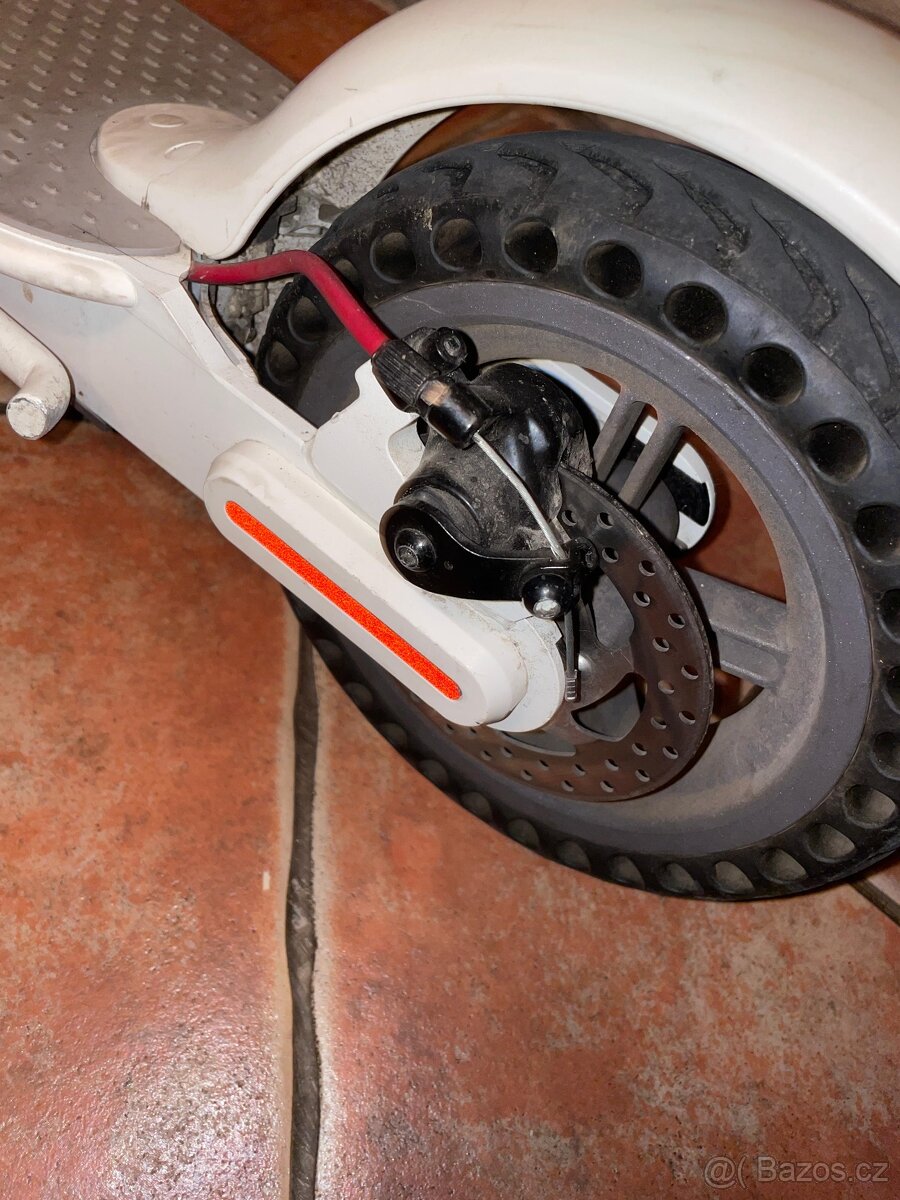 Xiaomi Mi Electric Scooter - 6