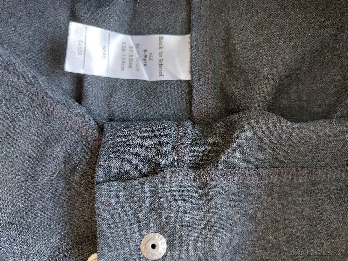 Tepláky vel. 122/128 + kalhoty na 8-9 let - 6