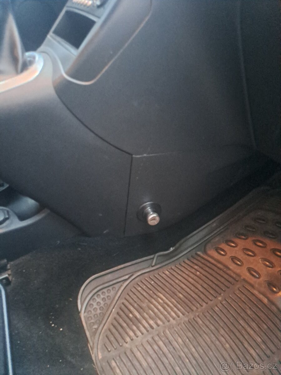 Citroen C3 Picasso 1.4i - 6