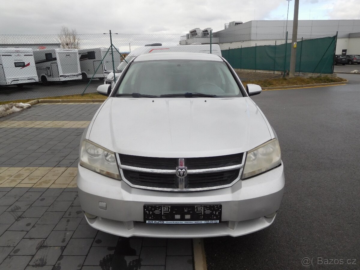 Dodge Avenger 2.0 CRD SXT, 103 kW, Klima - 6