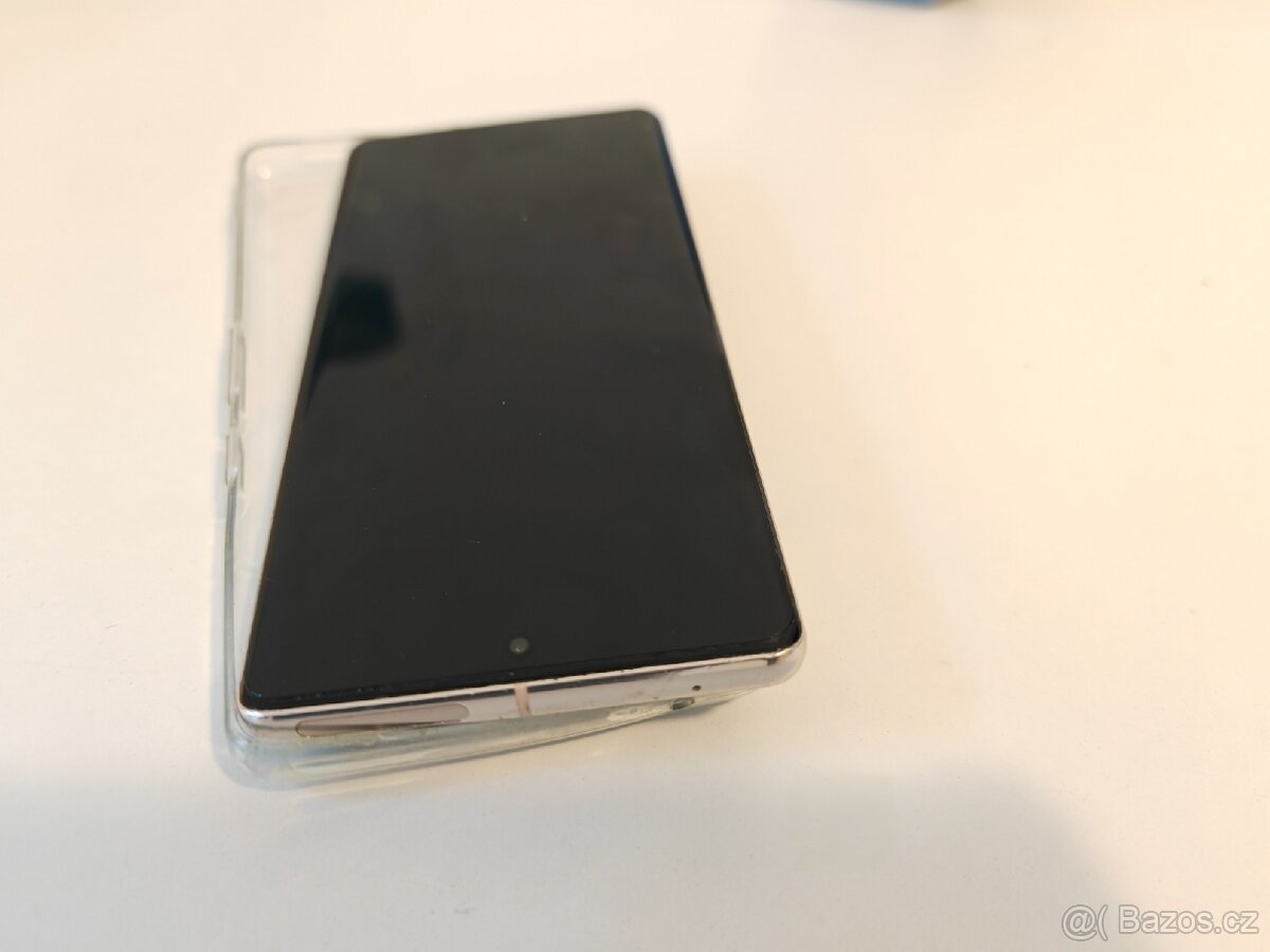 Google Pixel 7 Pro Hazel top stav - 6