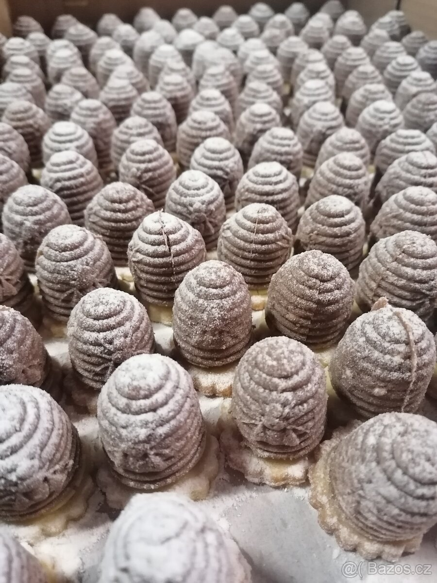 Domácí vánoční cukroví z másla 1 kg 900 - 6