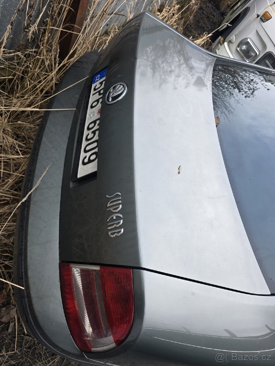 Náhradní díly ze Škody Superb I - 6