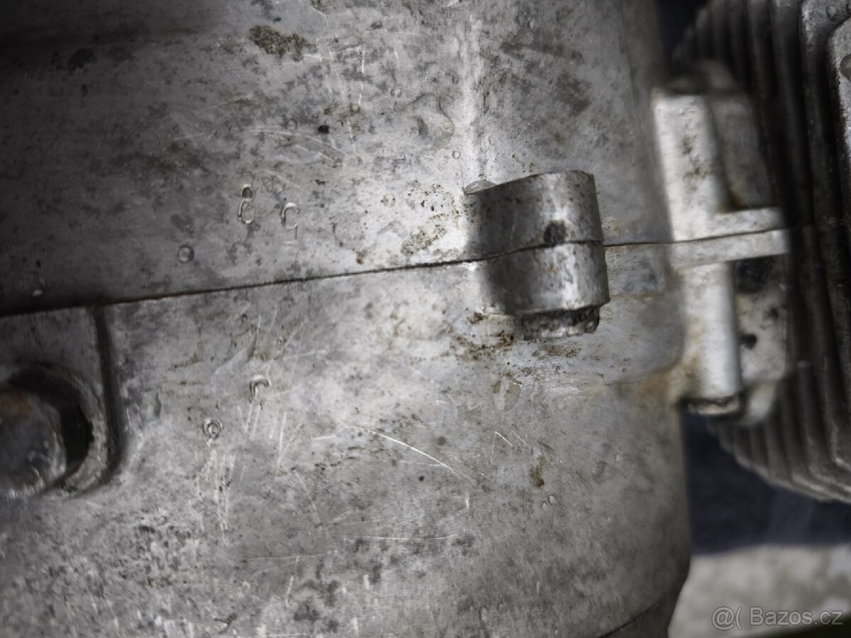 Jawa pionýr motor - 6