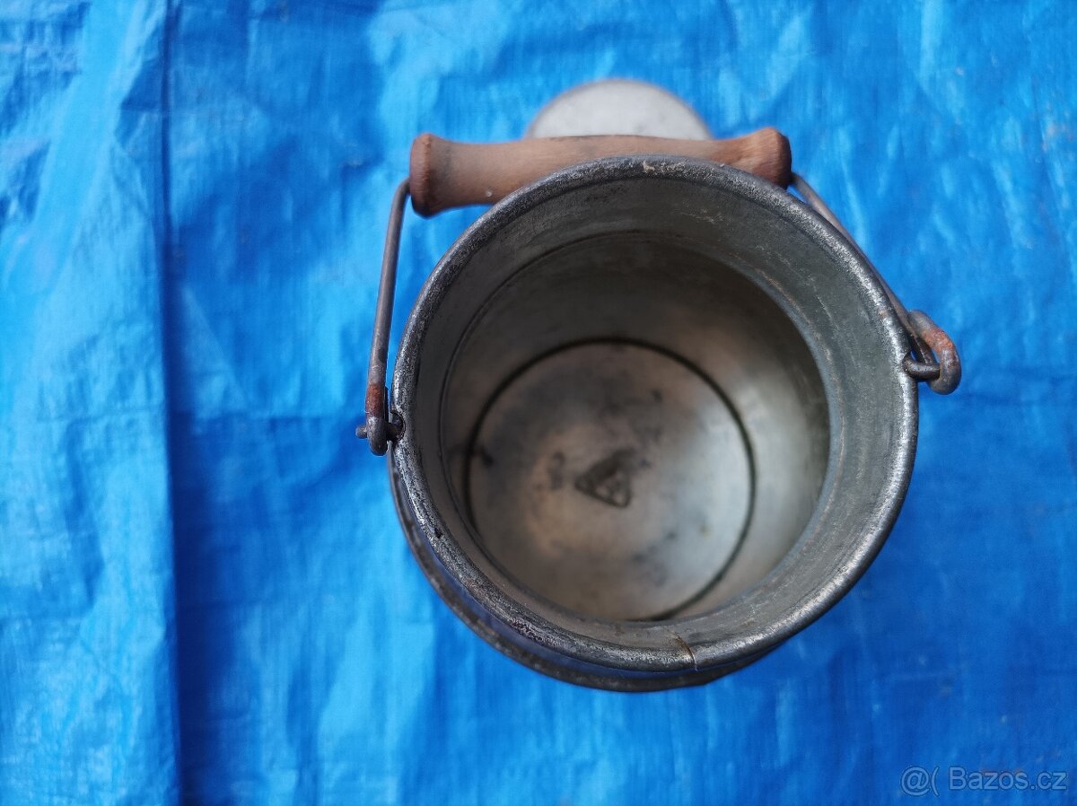 Plechová konvička Mars 1l - 6