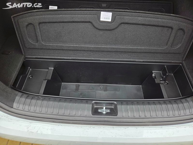 Kia Cee´d, 1,5TGDi, ZÁRUKA, SERVIS, GUMY - 6