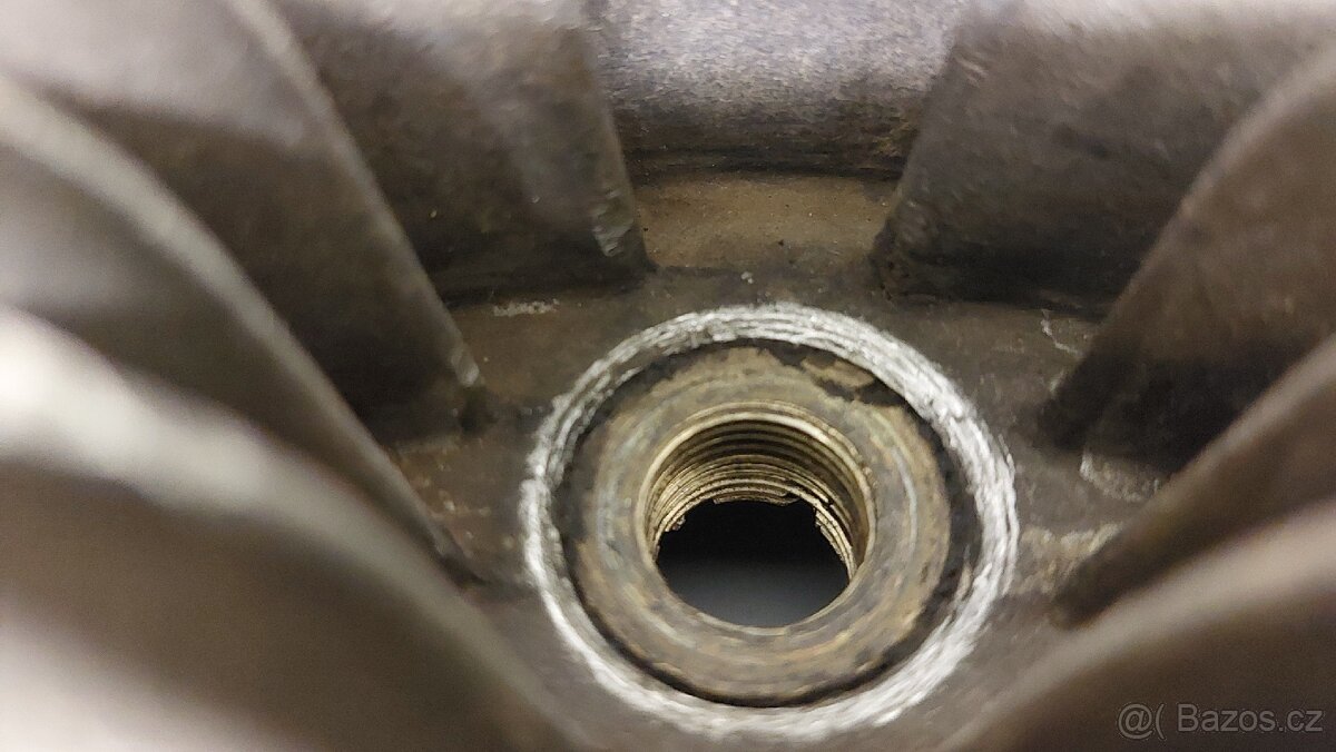 Jawa 250 sport hlava motoru - 6