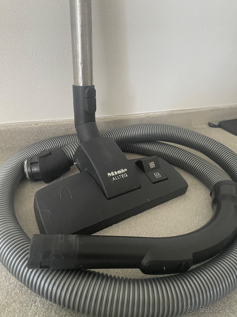 Miele hadice, teleskop. trubka a podlahová hubice - 6