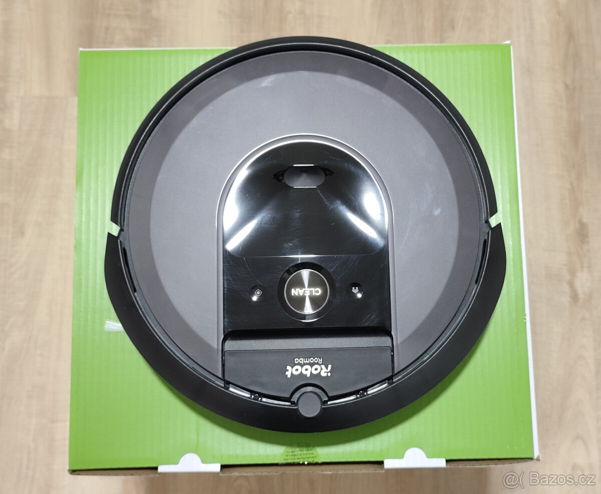 Robotický vysavač iRobot Roomba i7+ - 6