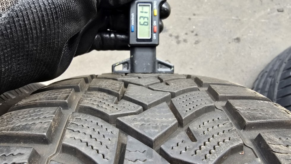 Zimní pneu 205/55/16 Dunlop - 6