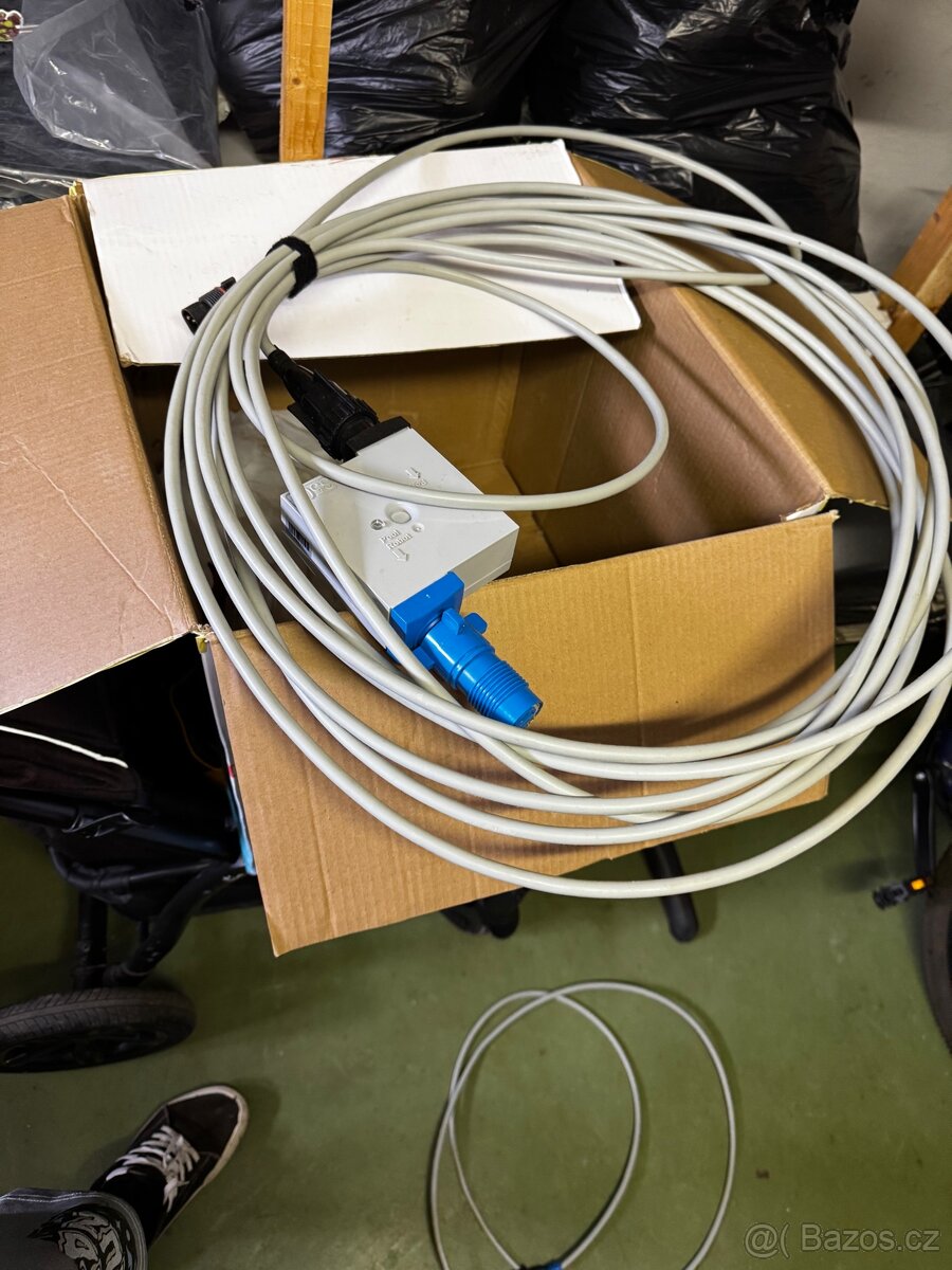 Automatický vysavač azuro warrior - 6