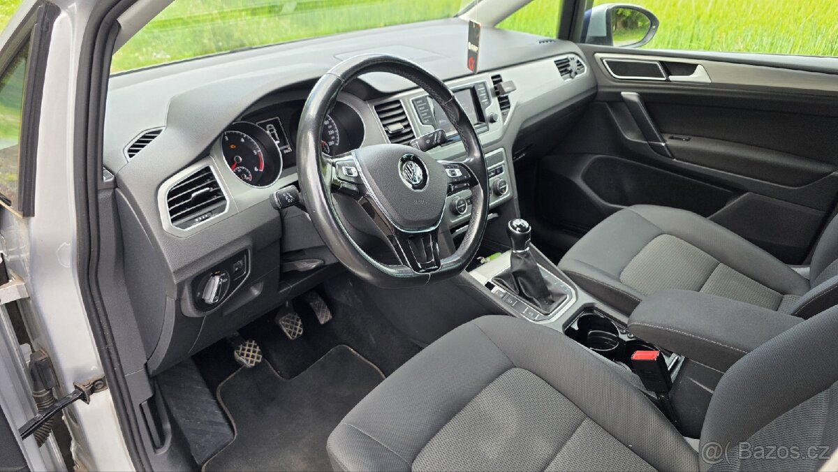 VW Golf Sportsvan - 6