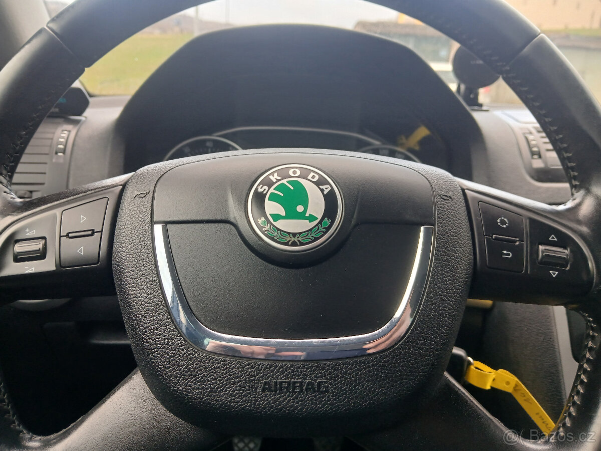 Škoda Octavia Com 1.4 TSI Elegance - 6