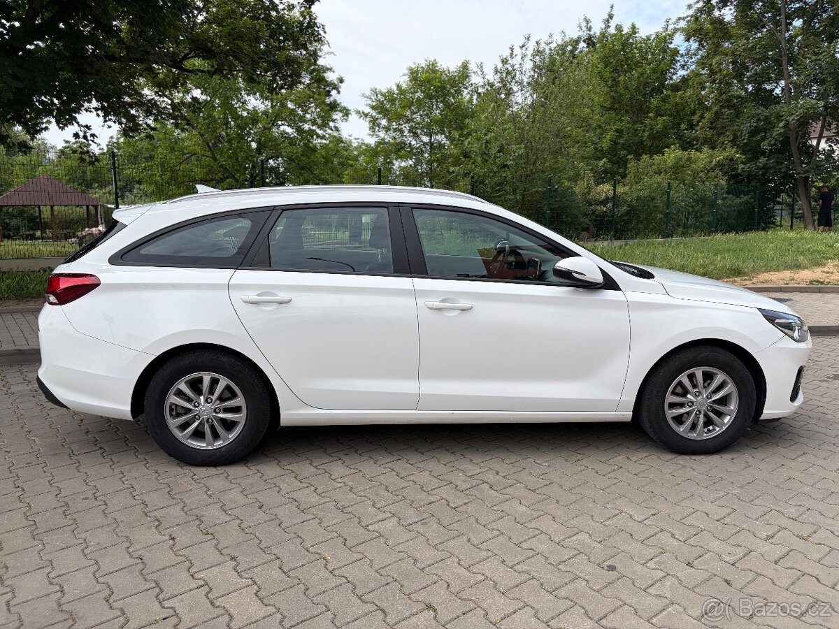 Hyundai i30, 1.6 CRDi automat - 6