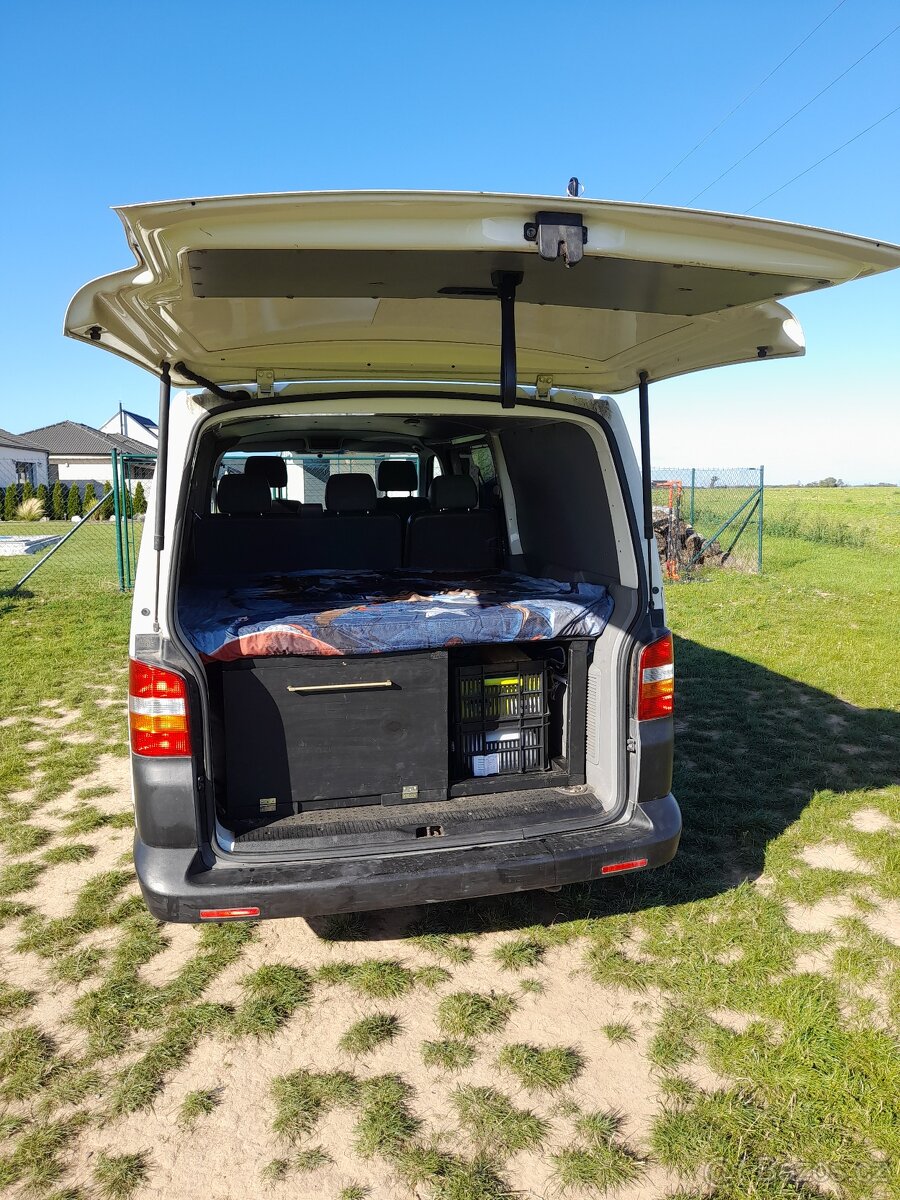 VW TRANSPORTER T5 CARAVELLE LONG - 6