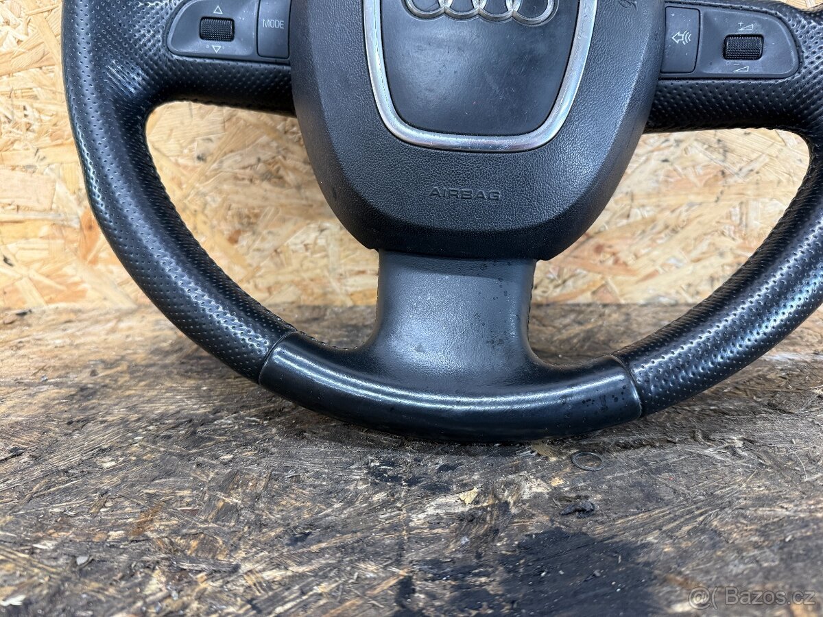 KOMPLETNÍ KOŽENÝ VOLANT S PÁDLY AUDI Q7 4L - 6