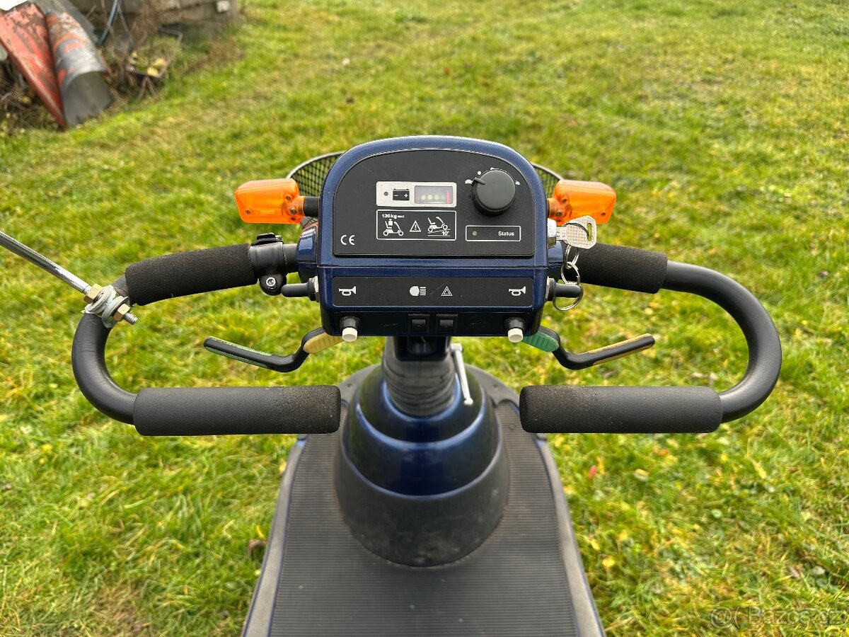 Tříkolový elektrický skútr Pride Lunetta - 6