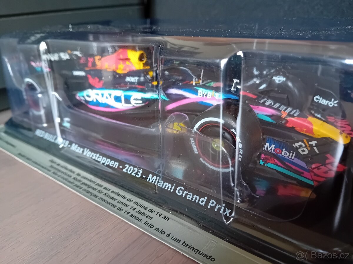 Formule 1 1:24 Premium Collectibles - 6