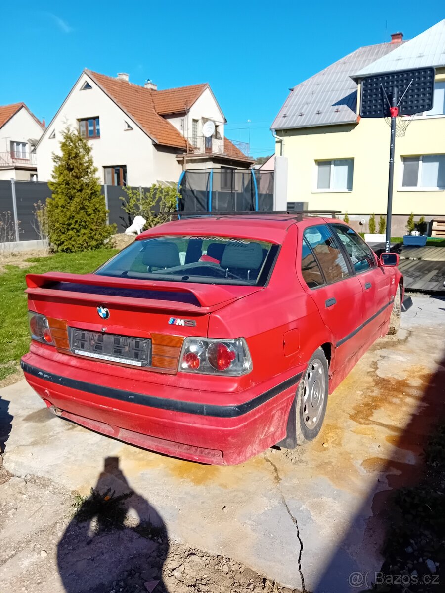 Prodám BMW E36 318i - 6
