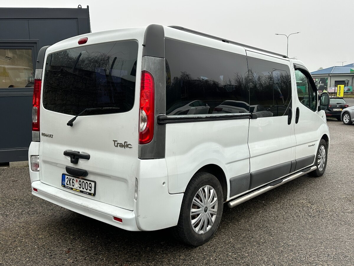 Renault Trafic 2009 - 6