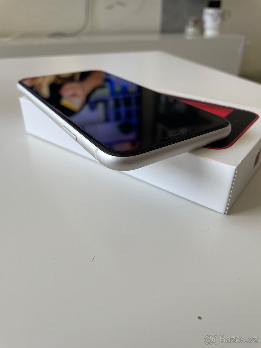 iPhone 11 64GB - 6