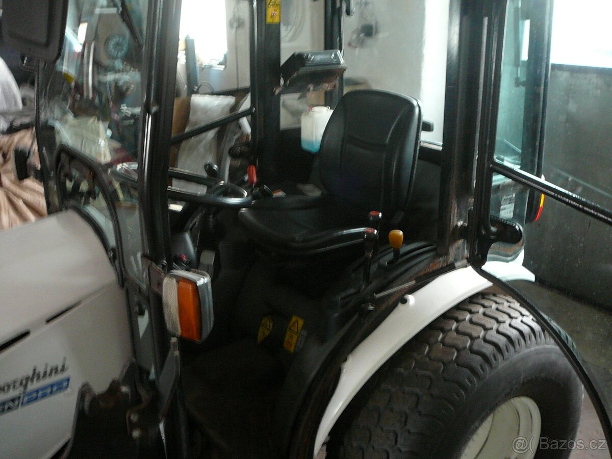 Malotraktor, čelní nakladač - 6