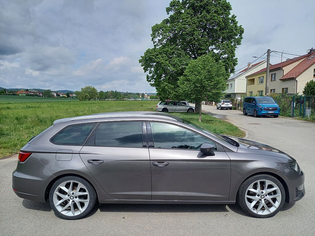 Seat Leon, 2.0 TDi,FR,alu,klima,serviska - 6