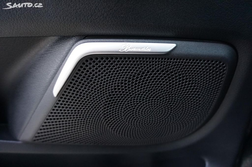 Mercedes-Benz Třídy V, V300 4Matic - 6