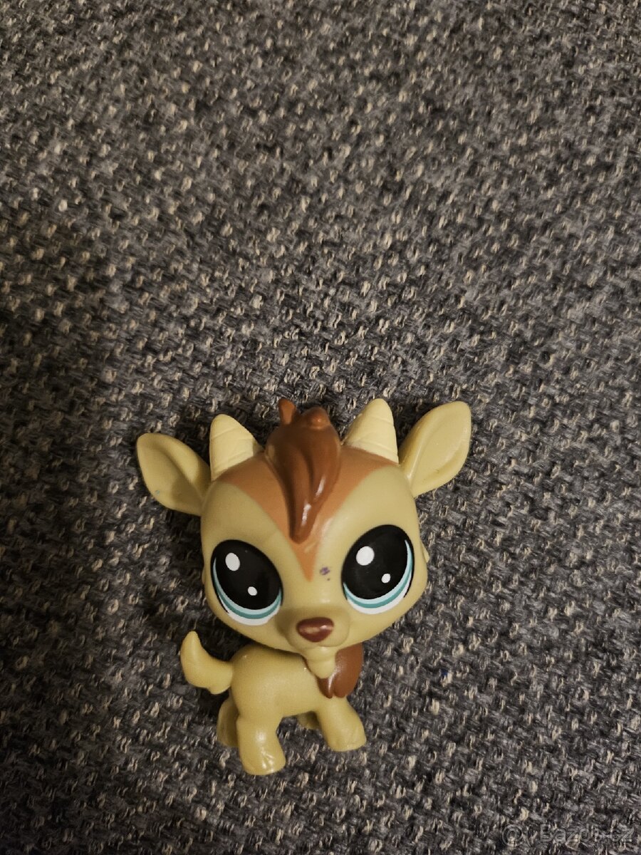 Littlest pet shop - 6