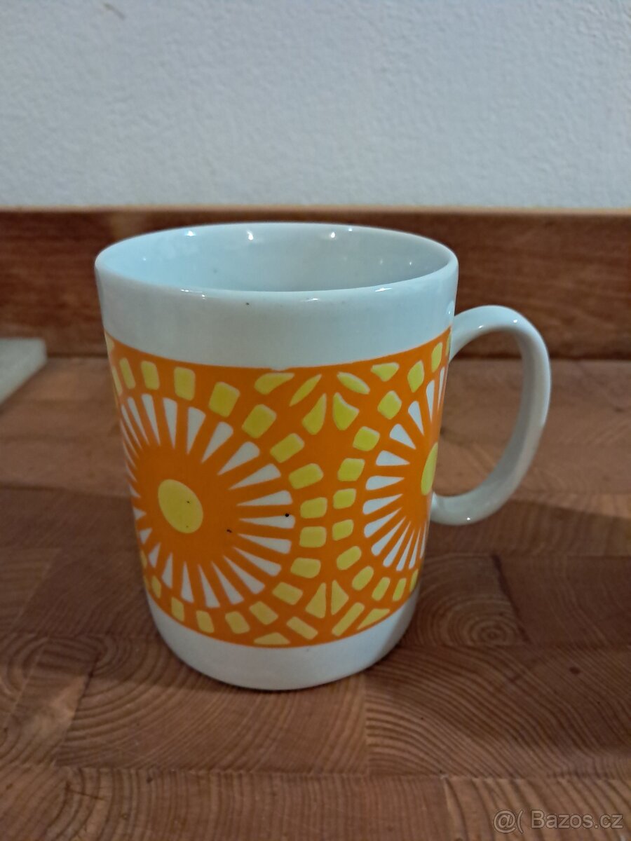 6x retro hrnek ......č2 - 6