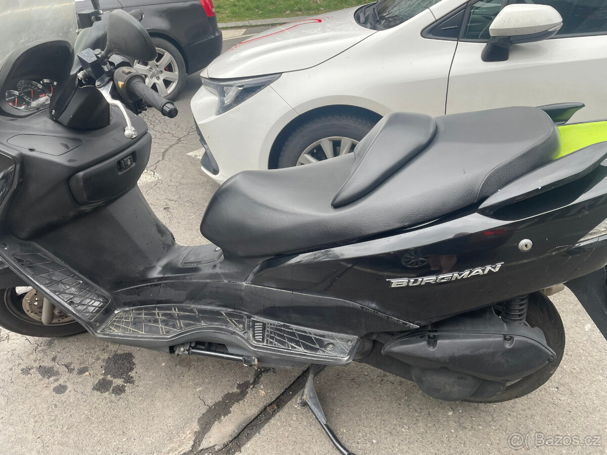 Suzuki Burgman 125 - 6