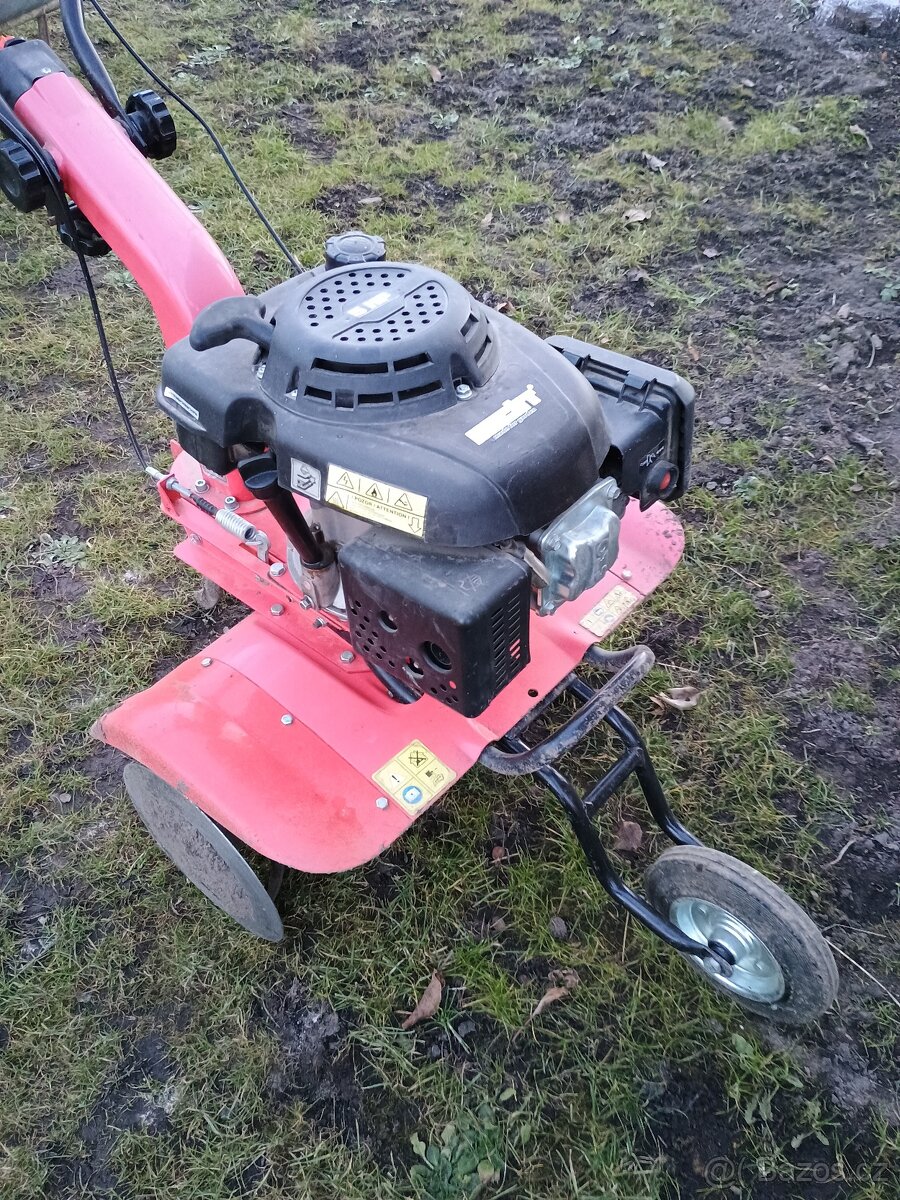 Kultivátor HECHT - 6