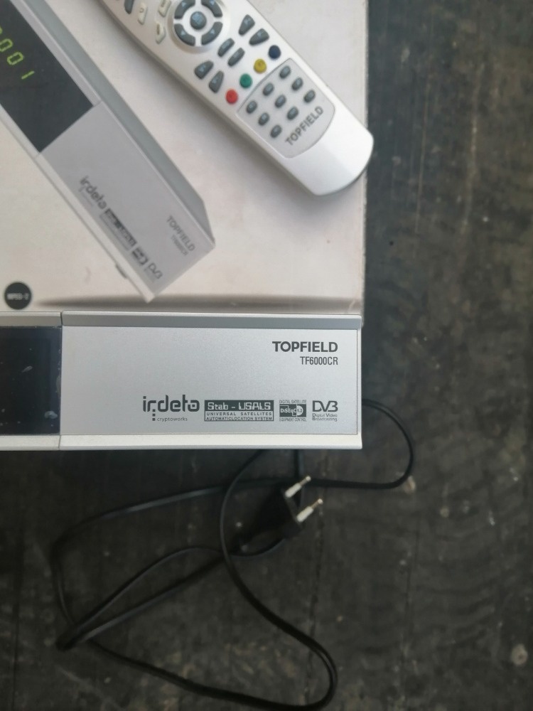 Komlet satelitni sestavu - 6