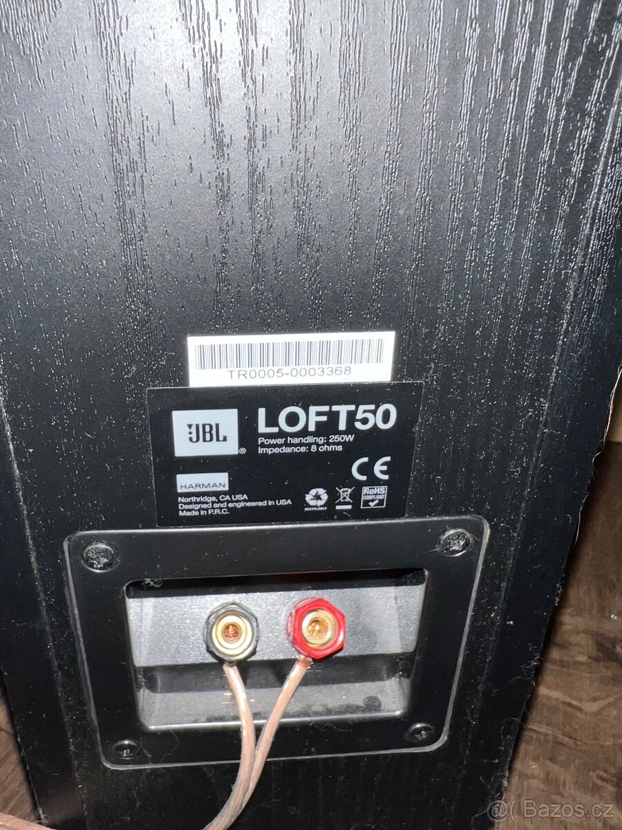 Souprava gramofonu, zesilovače a sloupové reproduktory - 6