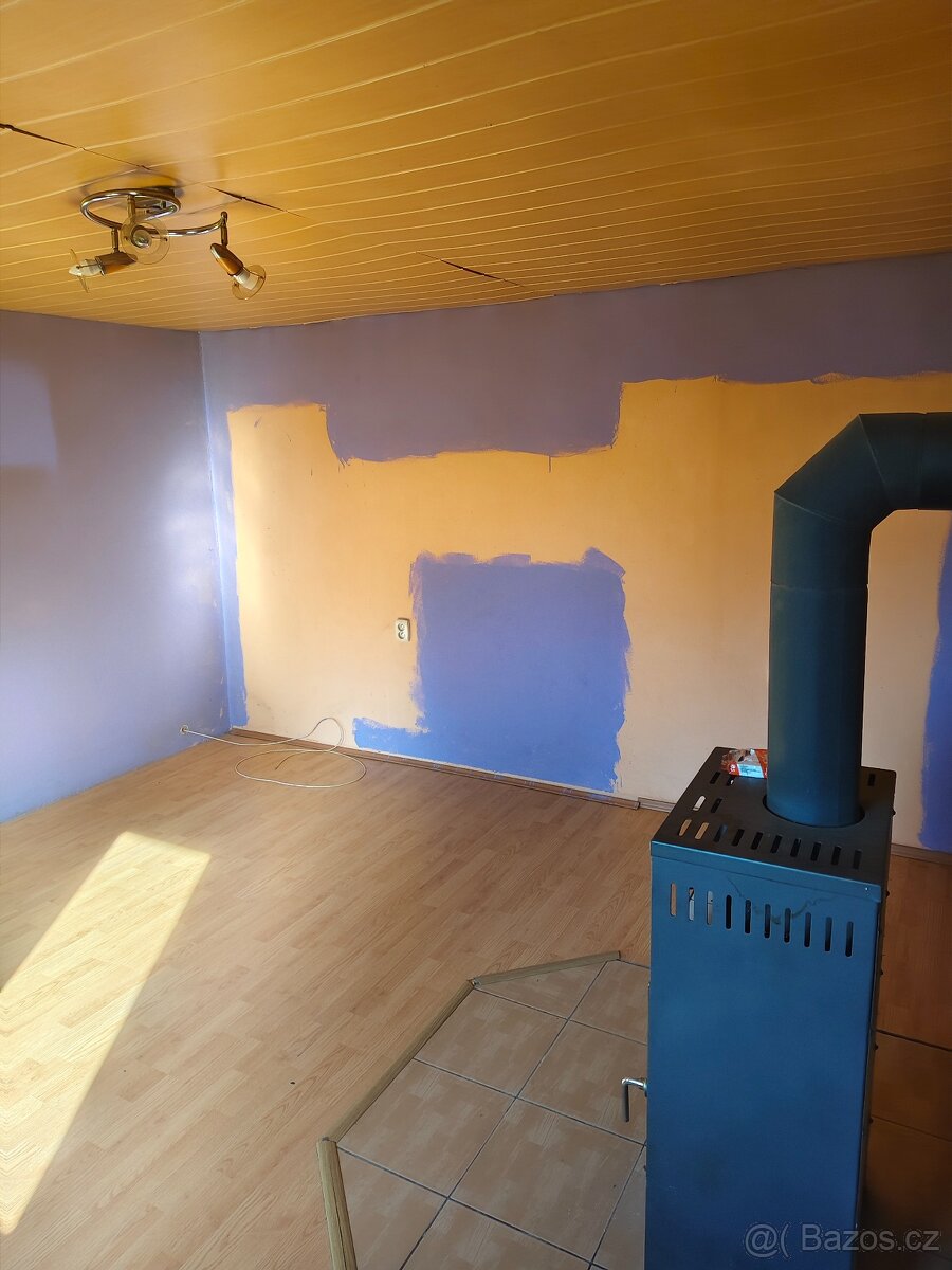 Rodinný domek v obci Horní Němčí - 6