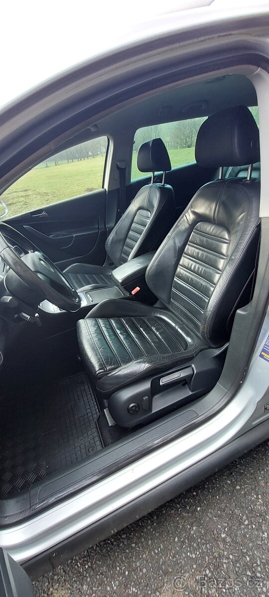 Volkswagen Passat 2.0TDi 125kW Highline - 6