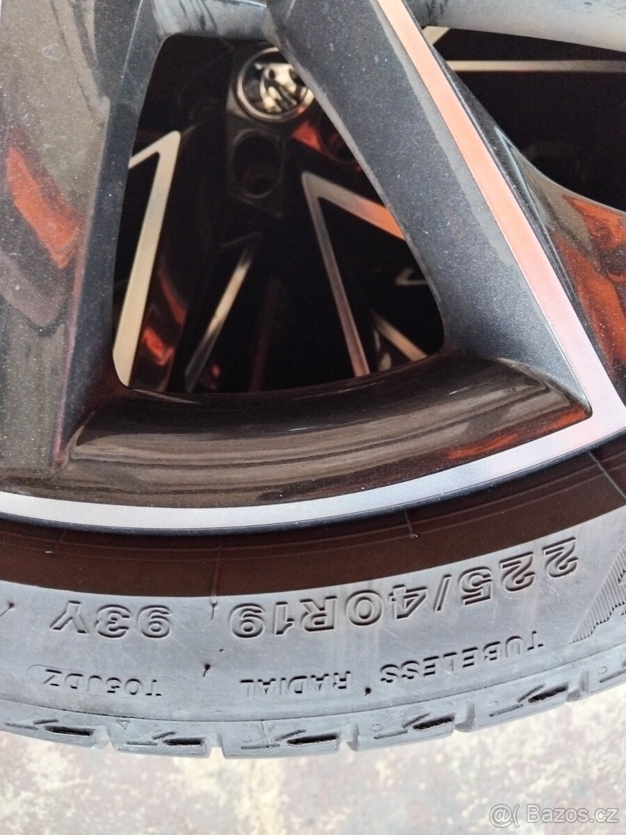 Elektrony plus pneu - 6