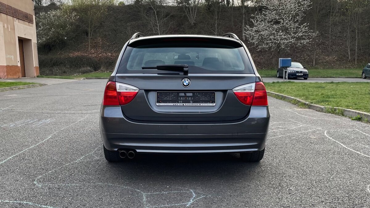 BMW E91 325i XENONY - 6