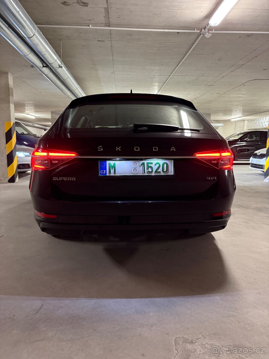 Škoda Superb 2.0tdi 147kw 11/2021 - 6