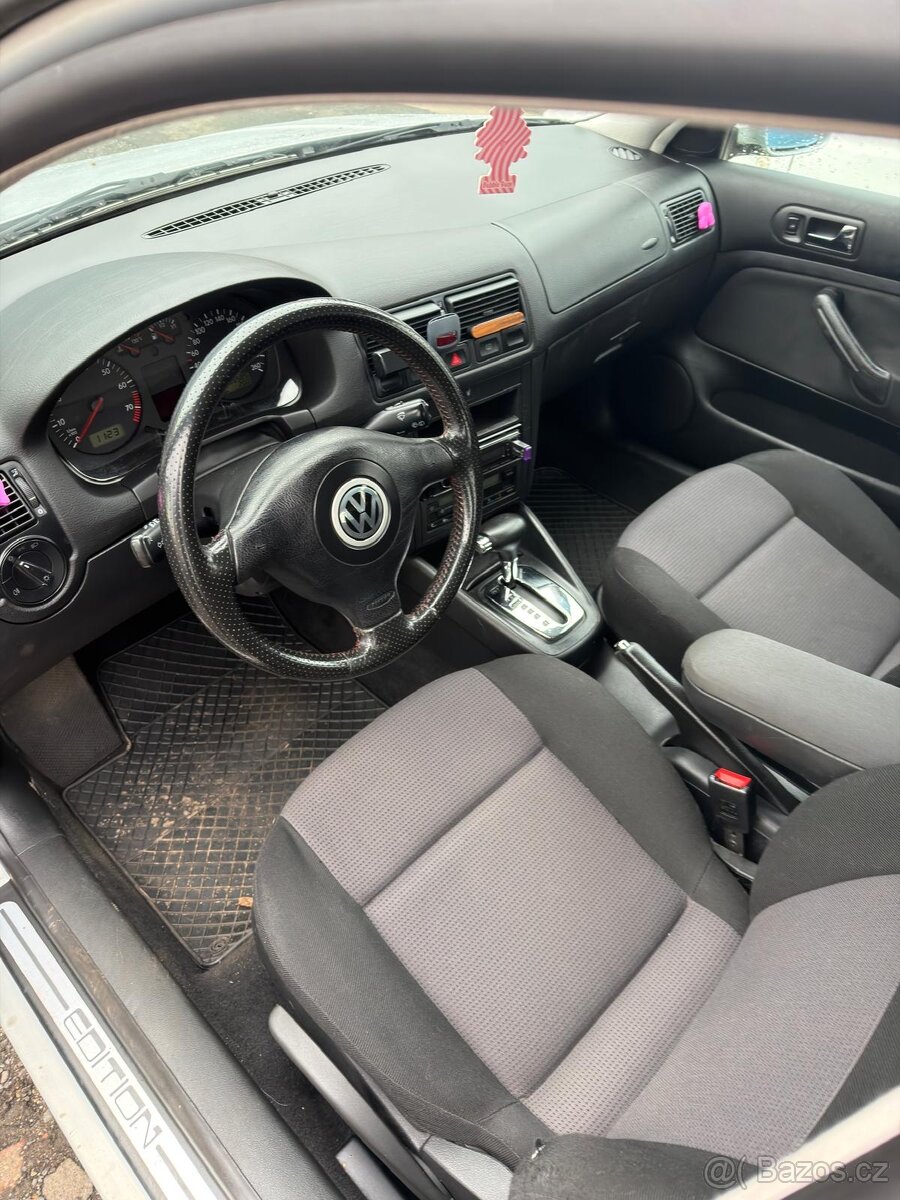 VW Golf IV, Automat 1,6 74Kw - 6