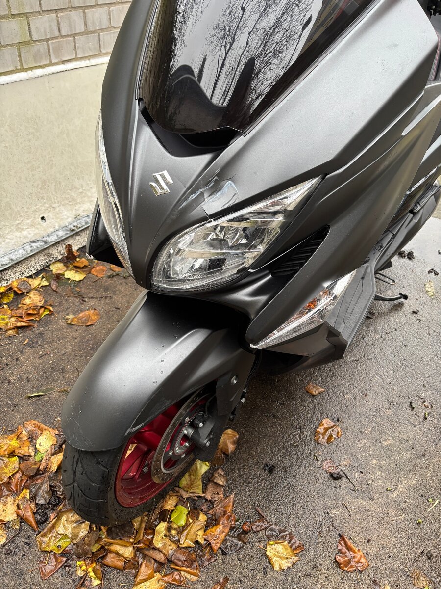 suzuki burgman 400 2018 - 6