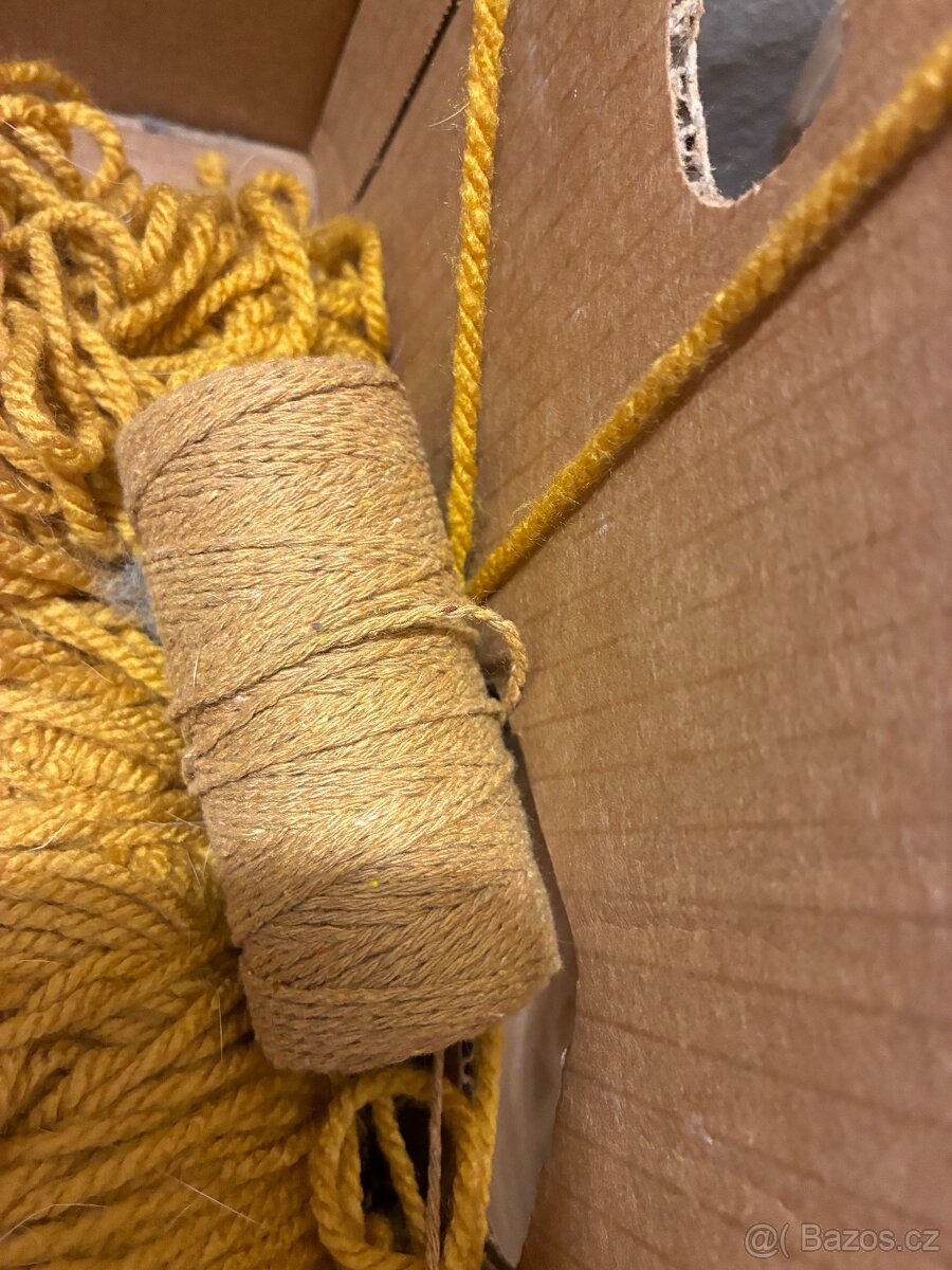 Různé věci zdarma k rozebrání, kancelářské potřeby, domácnos - 6